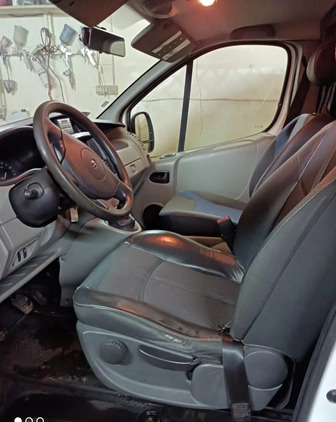 Renault Trafic cena 26000 przebieg: 250000, rok produkcji 2012 z Gorlice małe 121